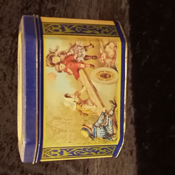 Bristolware J&P Coats Vintage Looking Tin Box - Picture 2 of 7